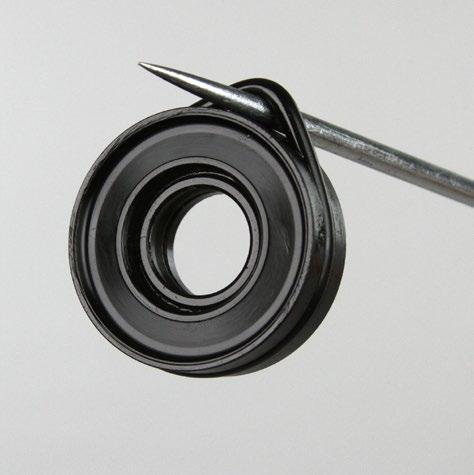 Apply suspension fluid to the new o-ring and rod wiper seal and install them on
