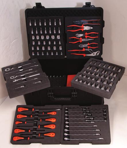 99 D105002 139 Piece Mobile Technician Tool Set Includes 8 trays: