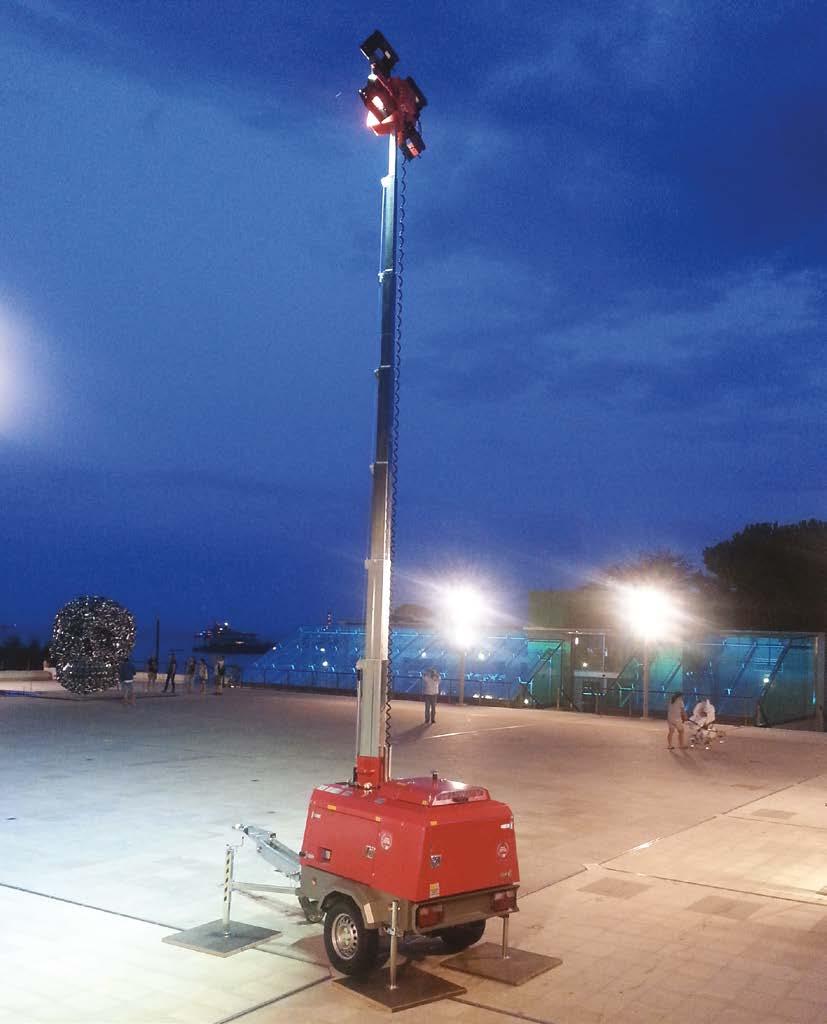 HYBRID TOWERS HYBRID LINE Generac Tower Light is always looking for new environmentally friendly solutions and that is what led us to the creation of a specific line of light towers equipped with