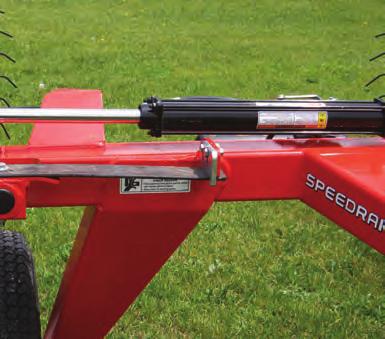 A standard 8-wheel confi guration and an optional extension to make a 10-wheel model gives fl exibility for following different width mowers with