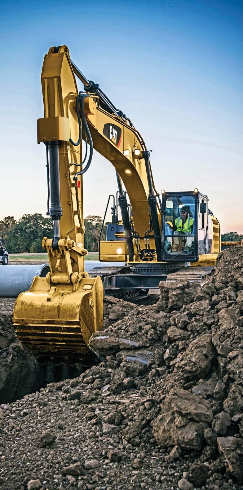 Front Linkage Options for your far-reaching or up-close work. Built To Last Your uptime and service intervals are increased with high-quality, durable, and reliable booms, sticks, and linkage pins.