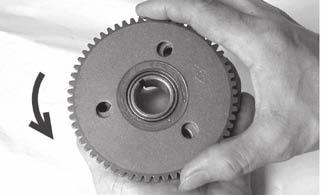 Inspect if there is any abrasion or damage on the contact surface between the driving gear and the needle bearing.