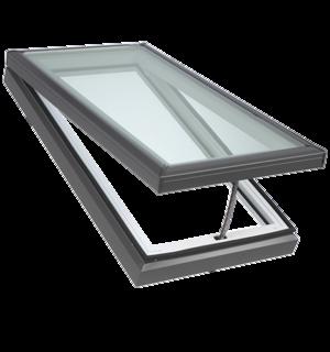 of what nature has to offer. Opening for maximum fresh air, the venting skylight contributes to a home's proper moisture balance and comfort level by allowing stale, humid air to be released.
