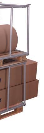 running from bottom corners to meet at top centre; For subsequent fitting to loaded pallet;