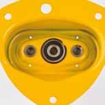 High quality bearings on side plates, gearbox and load chain sheave ensure smooth operation of load chain