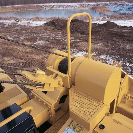 Pipelayer Integrated, robust components Winches Independent hydraulic winches drive boom and hook draw works.