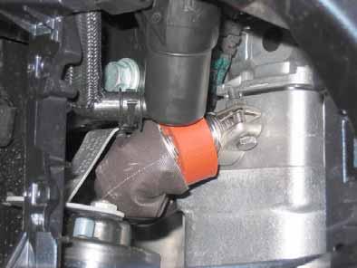 Aligning exhaust system 5 Ensure   Position rubber isolator.
