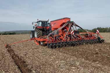 83mtr transport width, lights, hyd brakes RRP 39,166 FAROL PRICE 27,250 1 ESPRO 6000 R 6MTR Disc Drill Greater output with lower power requirement.
