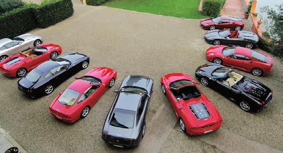 Sample programme, 20 people, 10 Ferraris DAY 1: WELCOME TO FLORENCE, THE CRADLE OF THE RENAISSANCE Afternoon Red Travel has