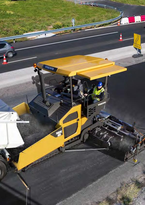 Screed performance Volvo Variomatic screeds provide customers with hydraulically extending widths and add on options for paving up