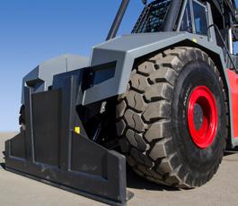 Here comes the challenger: RTD12 exceeds the performance of wheel loaders with much higher stacking capability, better manoeuvrability and more capacity.