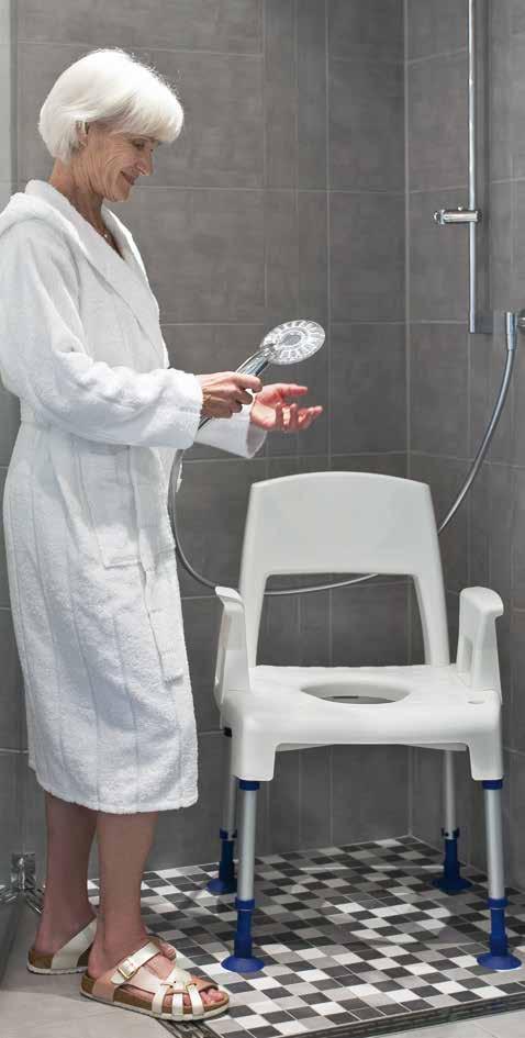 Aquatec Pico 3 in 1 Aquatec Pico 3 en 1 Hygiene The Aquatec Pico 3 in 1 is a stationary, height adjustable multifunctional shower chair. It can be used as a commode.