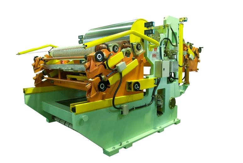 It is used mostly for chemical applications but is also used for paint applications on smaller Paint Lines. S-Wrap Coater Machine: This machine is the most popular machine used around the world.