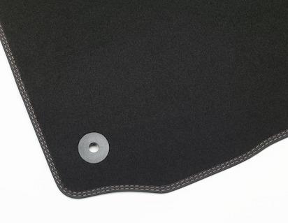 00 Luggage Compartment Anti-Slip Mat, on top of 2nd load floor 1804540 51.00 Luggage Compartment Anti-Slip Mat, below 2nd load floor 1804541 53.