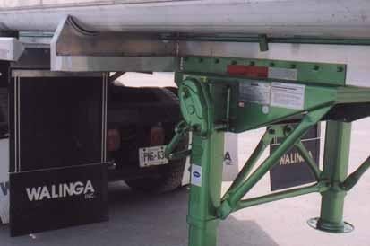V.I.N. PLATE LOCATION Always give your dealer the V.I.N. (Vehicle Identification Number) of your Walinga Bulk Feed unit when ordering parts or requesting service or other information.