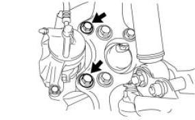 For 2WD go to step 5a, for AWD go to 5c Fig. 5-1 (a) Remove the 4 bolts, front axle hub subassembly (Fig.5-1). Discard the dust cover.