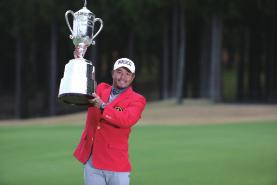 His impressive year included victories at the Top Cup Tokai Classic in October and at the Mitsui Sumitomo VISA Taiheiyo Masters in November.