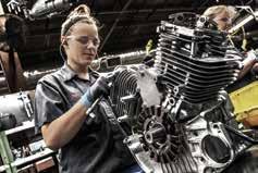 INTRODUCED Tough, air-cooled single-cylinder, powerplant brings Kawasaki performance to a new range of products 2005 FX SERIES INTRODUCED Breakthrough commercial-grade engines bring new