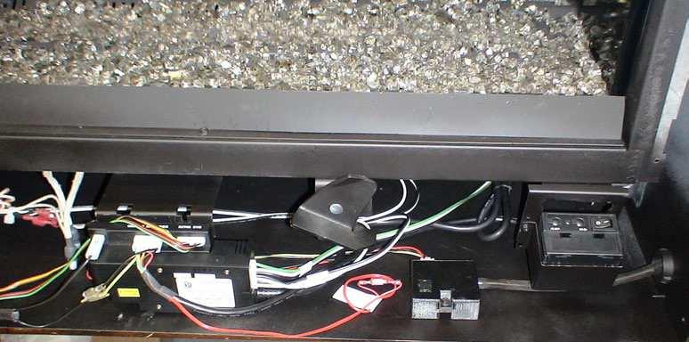 INSTALL THE POWER ENT MODULE 1. Remove the control board and Command Center through fireplace access opening. 2. Unplug the 2 ft.