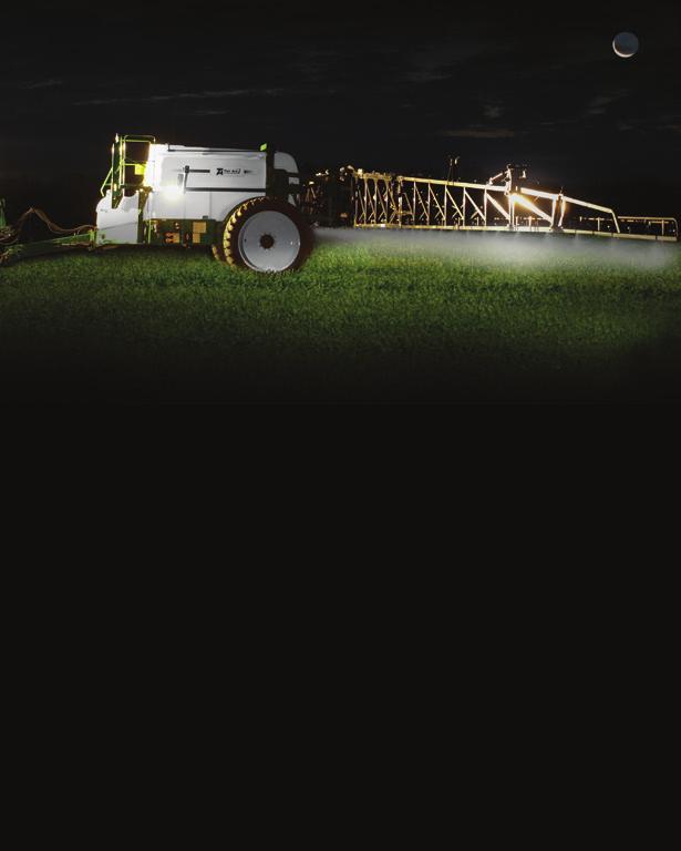 ACCESSORIES Boom light kit for spraying at night provides greater operator visibility.