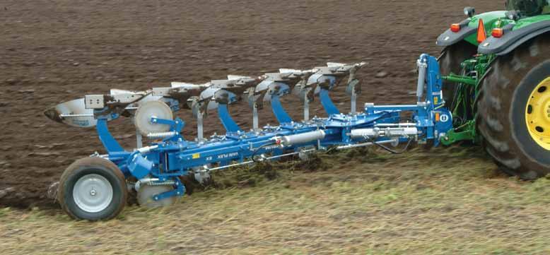 The working width is hydraulically adjustable through a wide range (35-55 cm). The geometrical design of the furrow width setting results in easy adjustment on the go with limited pressure needed.