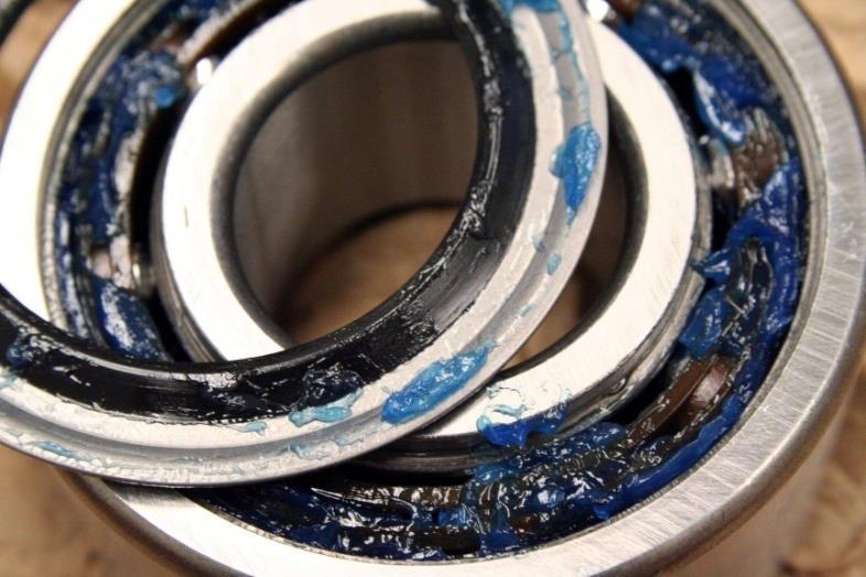 Grease Lubrication In various types of bearings categories 90% of the bearings are grease lubricated.