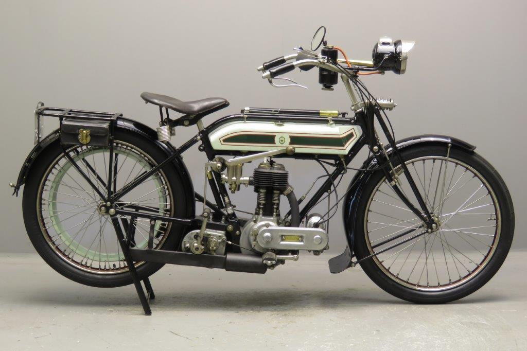 TRIUMPH 1920 MODEL H 550CC 1 CYL SV 2711 SOLD Triumph 1920 549 cc Model H frame # 311191 motor # 71538HRX The model H is announced late in 1914 as a logical development of the famous veteran Trusty.