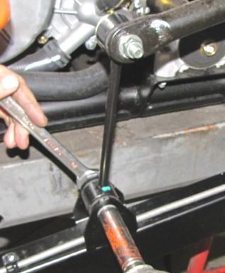 attach the new sway bar link