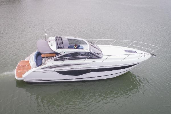 PRINCESS V40 2018 SALE PENDING Ref:PA0538 A 2018 PRINCESS V40 FOR SALE, FEATURING: Twin Volvo D6-330/DP (2 x 330hp) diesel engines Joystick control Alba Oak interior wood Electro-hydraulic transom