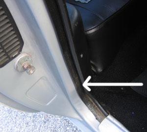 Match) - Pr END CAPS - PR. FOR COUPE OR CONVERTIBLE, BLACK PAINT TO MATCH. THESE CAPS MOUNT IN DOOR JAMB NEXT TO QUARTER GLASS.