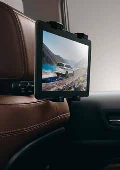 77 11 784 774 Video 02 DVD player Nextbase Dual Cinema For a pleasant drive, fit your vehicle with a portable DVD video player.