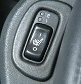 Raise or lower the front or rear part of the seat cushion by moving the front or rear of the control up or down.