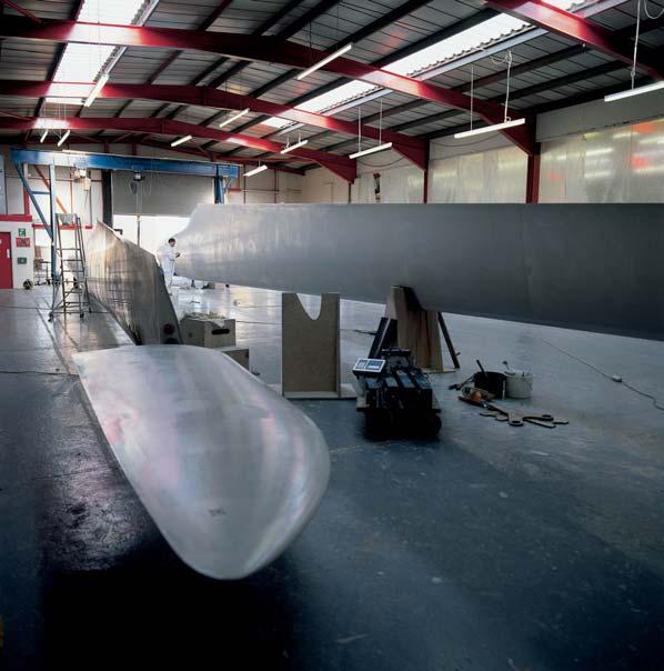 Rotor blades Usually made from either GRP or wood laminate Manufactured in one piece Up to 60 metres long Longer blades may require 2/3 part construction