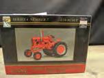Case-o-matic Drive Tractor 1/16
