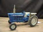 4000 Tractor 465