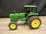 Series 4x4 Tractor w/