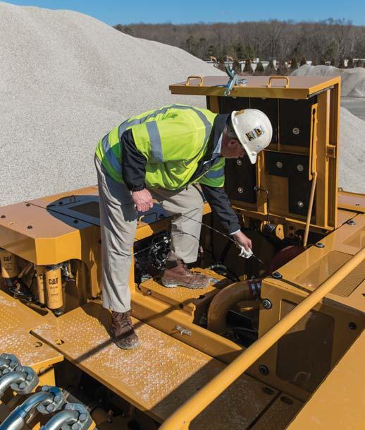 Serviceable Designed to make your maintenance quick and easy Convenient Access Built In You can reach routine maintenance items like greasing points and a concentrated remote greasing block on boom