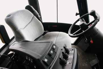 8 SUPERIOR ERGONOMICS Superior Operator Comfort To promote driver comfort and productivity, the operator compartment features a spacious work area, adjustable suspension seat, adjustable tilt