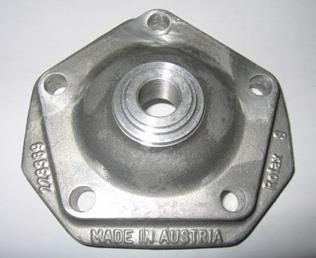 Technical Specification within the engine seal for Rotax MAX kart engines 5.1. Squish gap The crankshaft must be turned by hand slowly over top dead center to squeeze the tin wire.