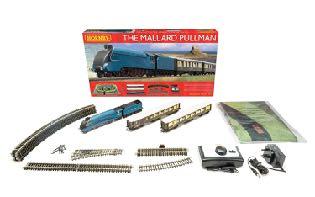 This allows the oval to be extended in length for the outer loop of the track mat layout, with a siding added. * Power track and controller Hornby RRP : 174.99 A2B Model Railways Price: 140.
