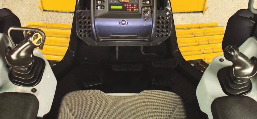 C R A W L E R D O Z E R OPERATOR COMFORT HST with Electronic Control The D51 is equipped with a Komatsu-designed Hydrostatic Transmission (HST) that allows Quick-Shift or variable speed selection.