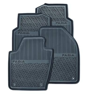 33 FLOOR MATS The interior of the FABIA has been designed to be is as captivating as it is inviting.