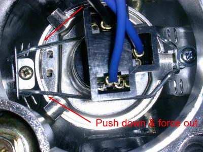 The black wire should have continuity to ground. If no continuity is present, check for an open in the wiring harness or a poor connection. 2.
