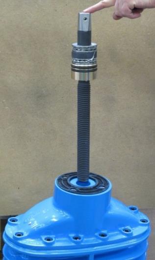 C8 Modification of a standard valve DN250-600 with an adapter for an electric actuator (use newly coated spindle) 1.