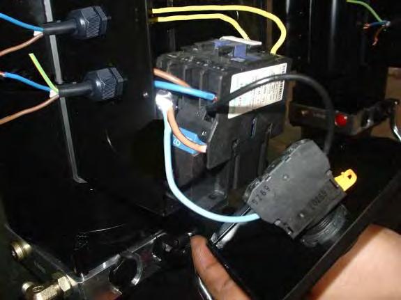 Connect the two power supply lines (fire wire L and zero wire N) to terminals on the AC contactor marked L1, L2. 2. Connect the two motor wires to terminals of AC contactor marked T1, T2. 3.