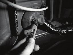 Connect the power harness to the lug and retighten the nut. Torque to 20Nm. Fig. 3 7.