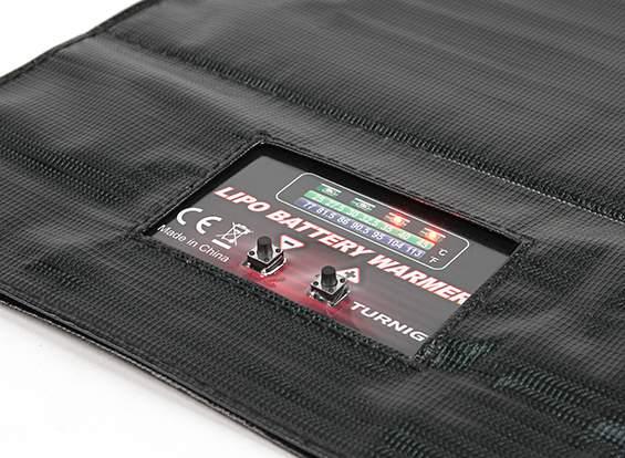 You can select the desired temperature via the simple to operate buttons/led display on the front of the bag, the inbuilt microprocessor offers a 7 step heater range from 25ºC ~ 45ºC (77ºF ~ 113ºF)