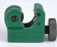 Meet DIN stndrds nd GS / VDE certified Hndle locks for sfety For cutting PVC tubes only Het tretment on