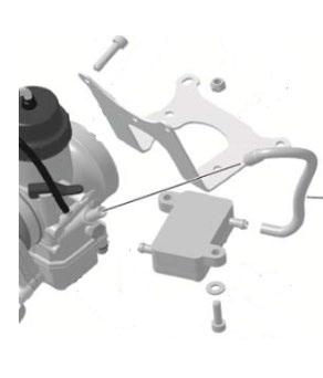 7 INLET SYSTEM: Inlet manifold is marked with the name "ROTAX" and the identification code "267 915".
