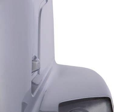 Volvo offers the VNL hood in